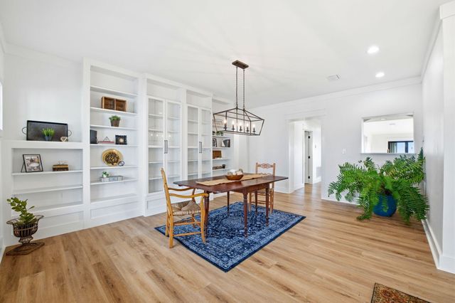 2035 S Wind Trace Road, Navarre, FL 32566