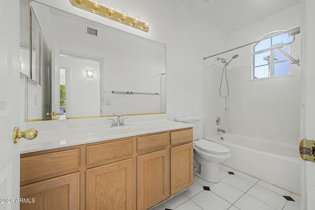 451 W MENDOZA Circle, Mesa, AZ 85210