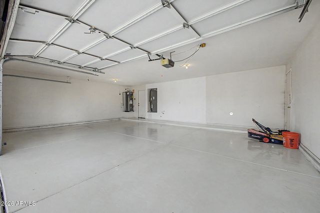 451 W MENDOZA Circle, Mesa, AZ 85210