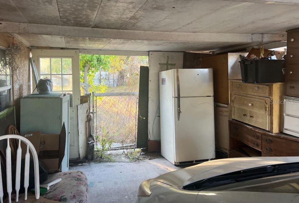 Image 6 of property listing at 4964 RENO DRIVE, Sarasota, FL 34233