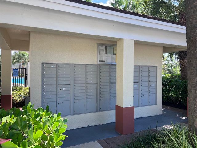 726 SW 1st Way, Pompano Beach, FL 33060