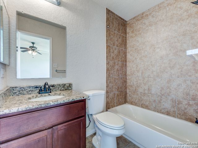 4921 APPLESEED CT, San Antonio, TX 78238