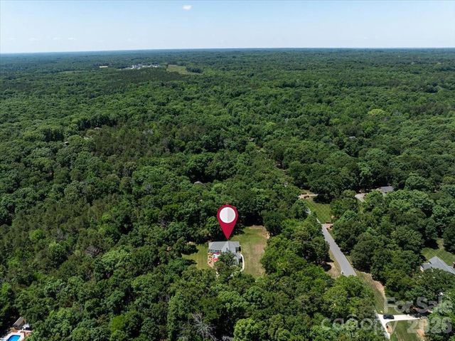 11100 Tara Oaks Drive, Mint Hill, NC 28227