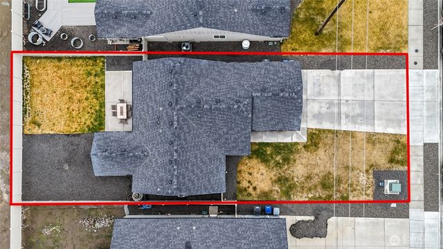 1104 W Maple Drive, Moses Lake, WA 98837