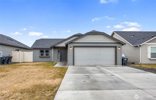 1104 W Maple Drive, Moses Lake, WA 98837
