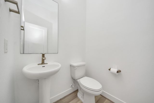 18716 Centro Main Street B, Shenandoah, TX 77385