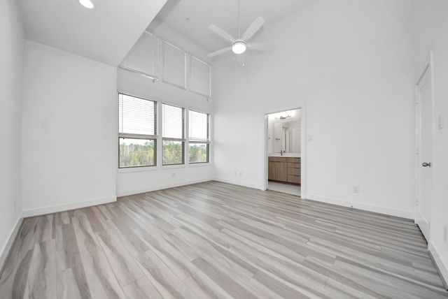 18716 Centro Main Street B, Shenandoah, TX 77385