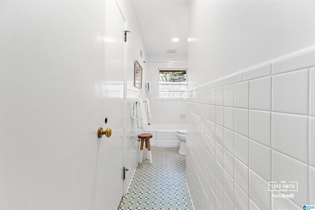 216 BEECH CIRCLE, Mountain Brook, AL 35213