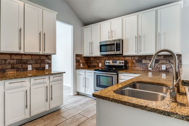 2827 Ainwick Court, Dallas, TX 75227