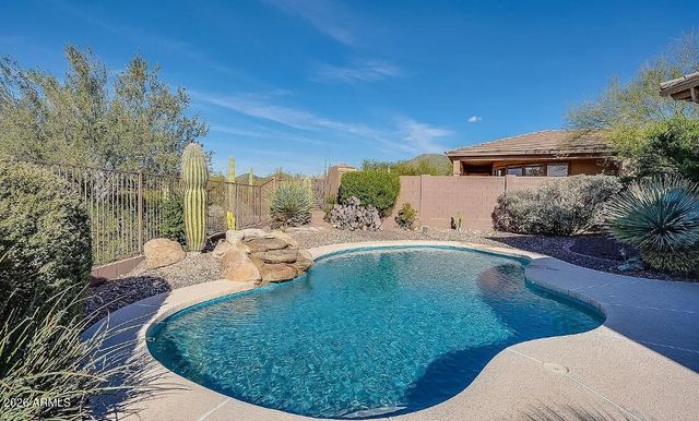 42020 N Moss Springs Road, Anthem, AZ 85086