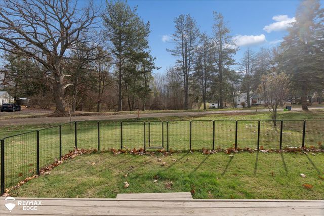 7080 Perry Road, Grand Blanc, MI 48439