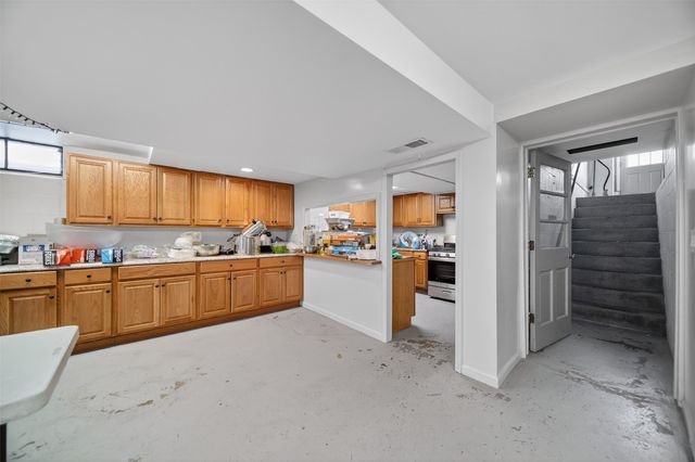 5865 CARRIAGE HILL Road, Millcreek, PA 16509