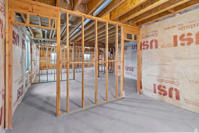 626 S 125 E, Hyde Park, UT 84318