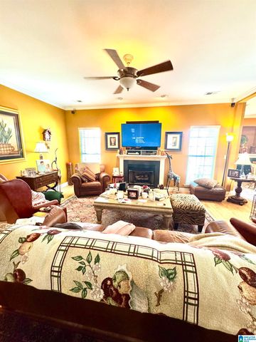 655 WYNLAKE COVE, Alabaster, AL 35007