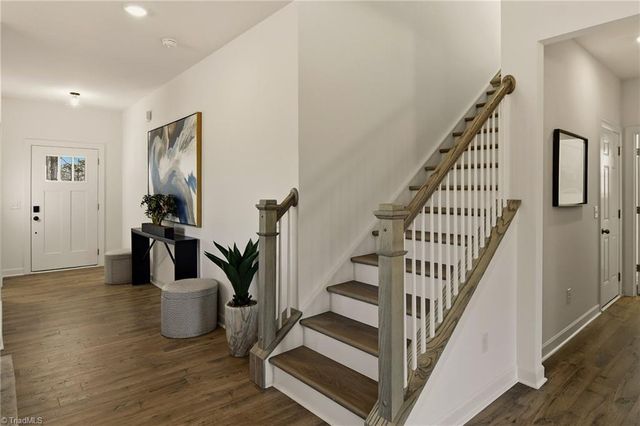 304 Sedge Garden Road 1024, Kernersville, NC 27284