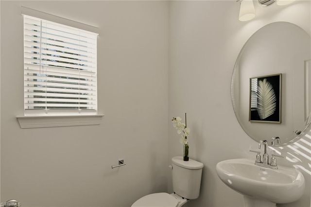 304 Sedge Garden Road 1024, Kernersville, NC 27284