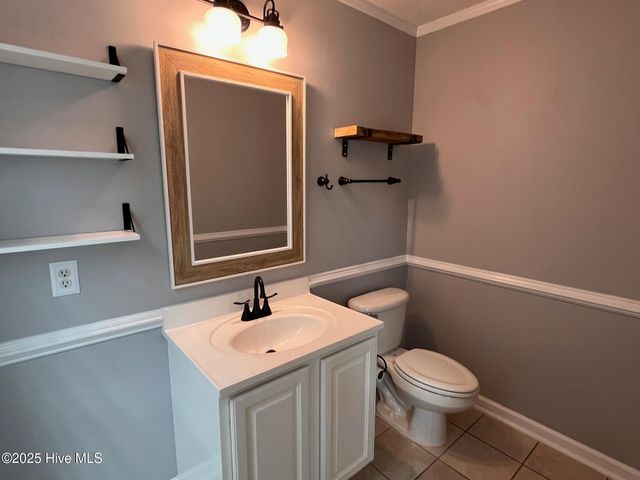 204 S River Drive, Jacksonville, NC 28540