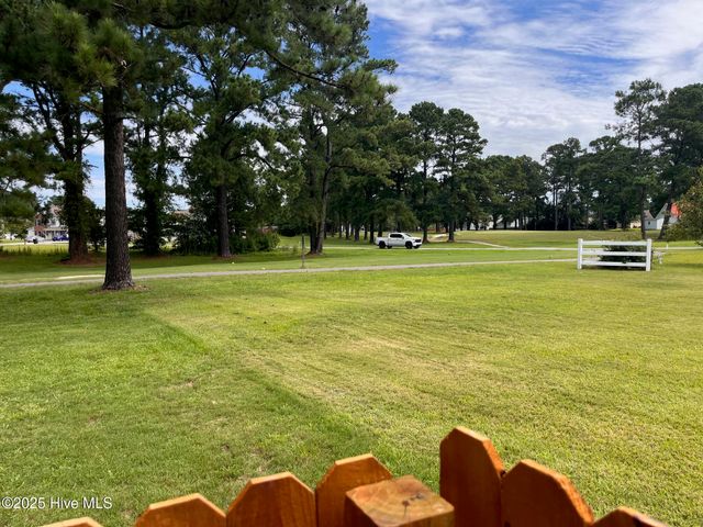 204 S River Drive, Jacksonville, NC 28540