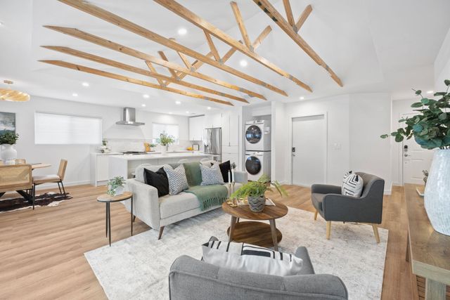 3105 Paisano TRL, Austin, TX 78745