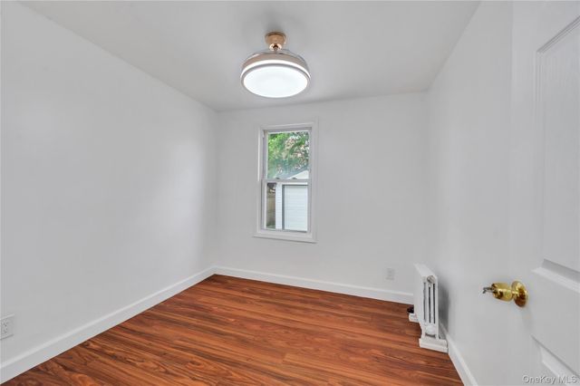 100-33 205th Street, Hollis, NY 11423
