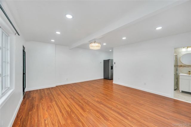 100-33 205th Street, Hollis, NY 11423