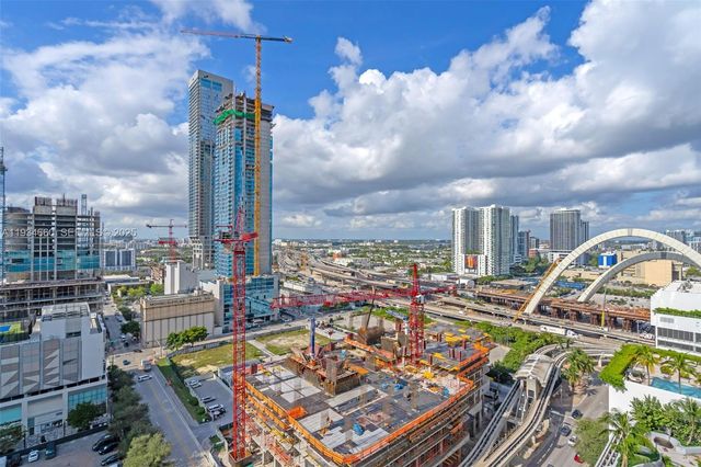 900 Biscayne Blvd 2312, Miami, FL 33132