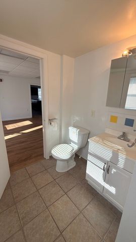 29 South St 2, Northborough, MA 01532