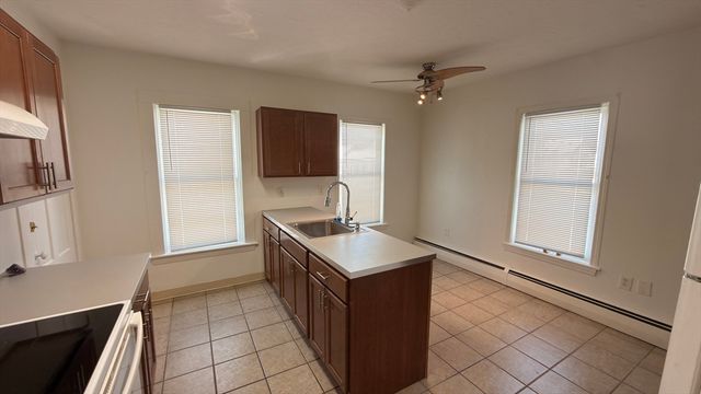 29 South St 2, Northborough, MA 01532