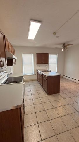 29 South St 2, Northborough, MA 01532