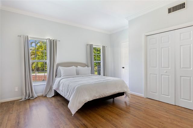 1005 Crescent Beach Road, Vero Beach, FL 32963