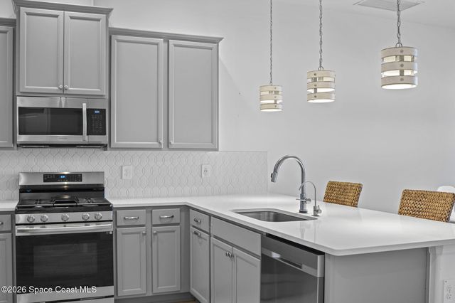 2690 Avalonia Drive, Melbourne, FL 32940