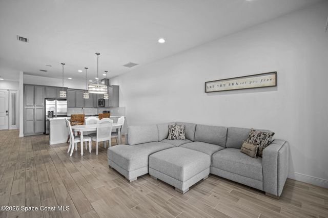 2690 Avalonia Drive, Melbourne, FL 32940