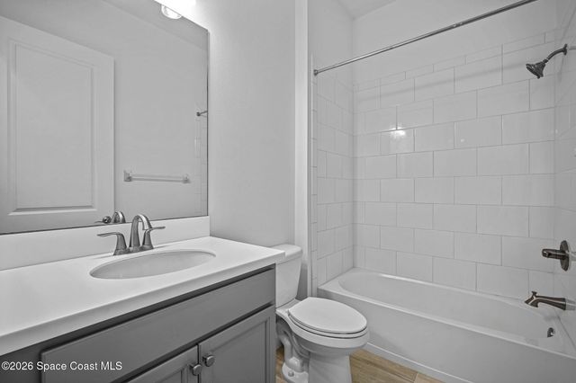 2690 Avalonia Drive, Melbourne, FL 32940