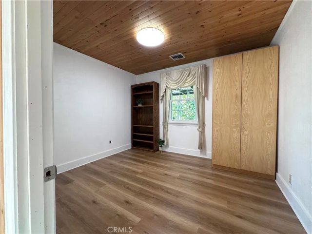 7445 Orion 1, Van Nuys, CA 91406