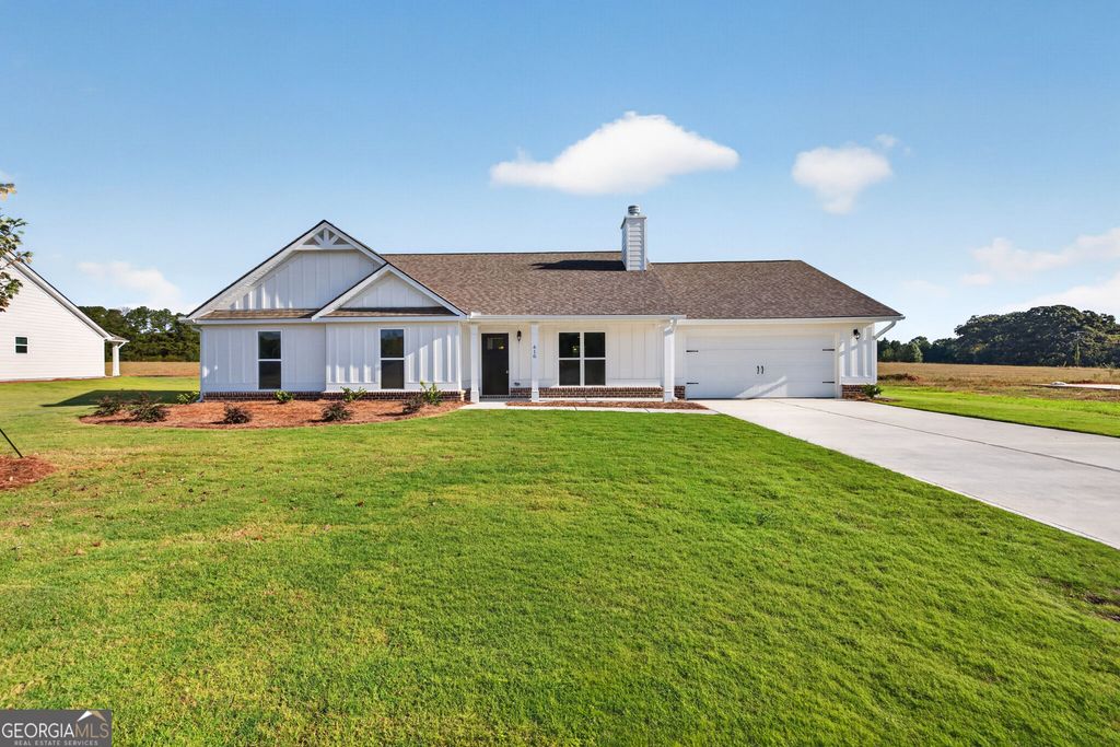416 Seashell Court 16, Statham, GA 30666 — photo 2