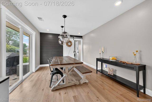 2935 Saint Jude Drive, Waterford Charter Township, MI 48329