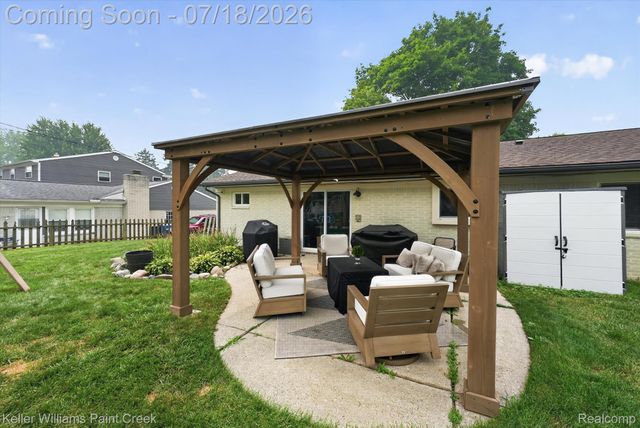 2935 Saint Jude Drive, Waterford Charter Township, MI 48329
