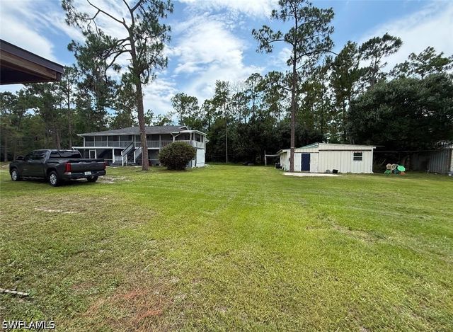 985 Honeybee DR, Naples, FL 34120