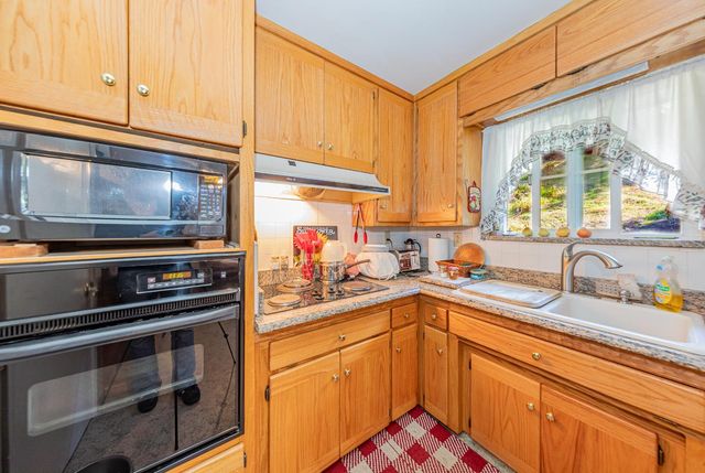 42585 Buckeye Road, Oakhurst, CA 93644