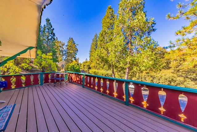 42585 Buckeye Road, Oakhurst, CA 93644