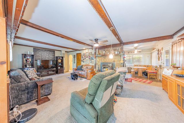 42585 Buckeye Road, Oakhurst, CA 93644