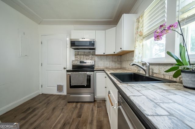 64 Madison, Commerce, GA 30529
