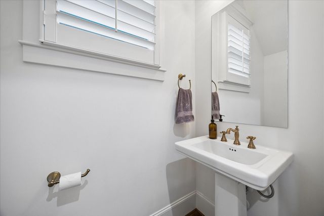 711 Tulane Street, Houston, TX 77007