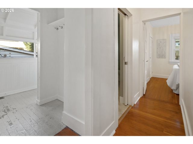 610 Ne 79TH Ave, Portland, OR 97213