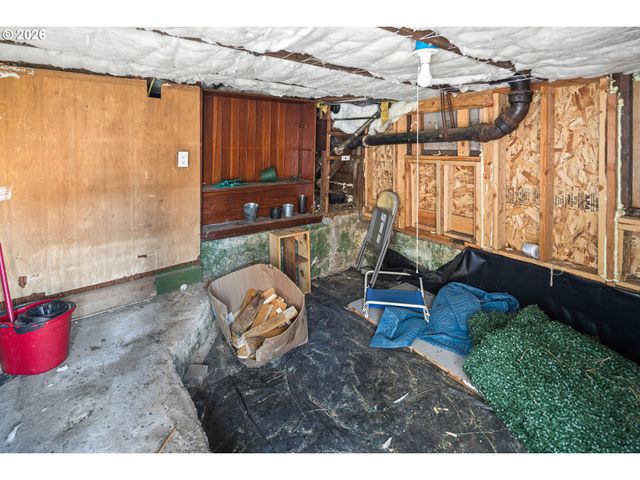 610 Ne 79TH Ave, Portland, OR 97213