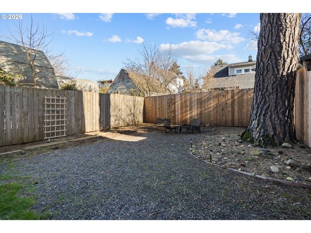 610 Ne 79TH Ave, Portland, OR 97213