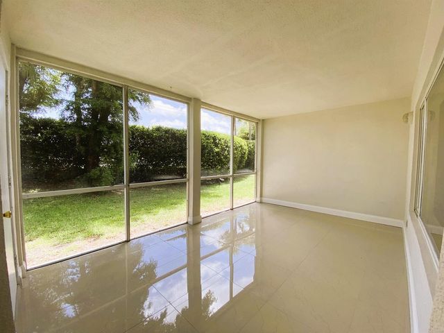 815 W Boynton Beach Boulevard 7-102, Boynton Beach, FL 33426
