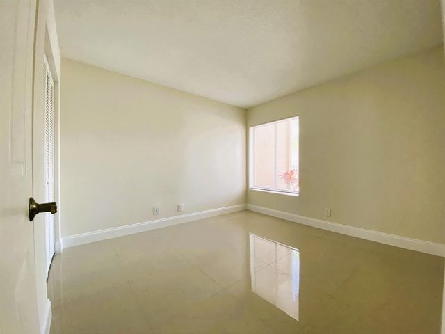 815 W Boynton Beach Boulevard 7-102, Boynton Beach, FL 33426