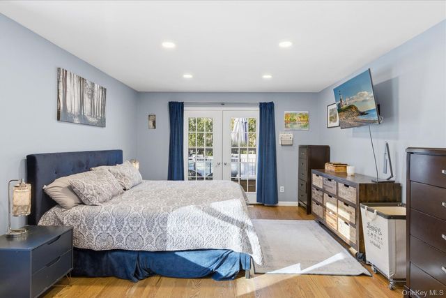 1 Northumberland Drive, Shoreham, NY 11786