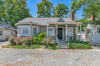 23 Crater Lake Avenue, Medford, OR 97504